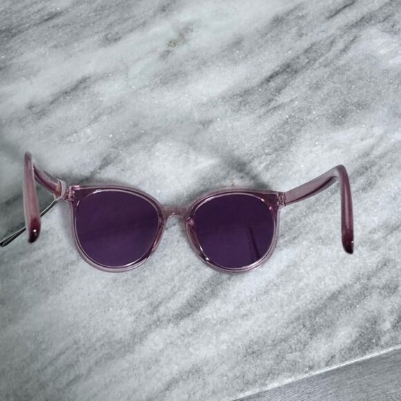 West Loop Pink Oversized Shield Sunglasses - Picture 3 of 4